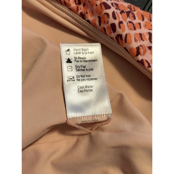 New L*Space Cardi Rash Guard Top Women's Size L One Should Wild Bunch Swim NWOT - Picture 8 of 8